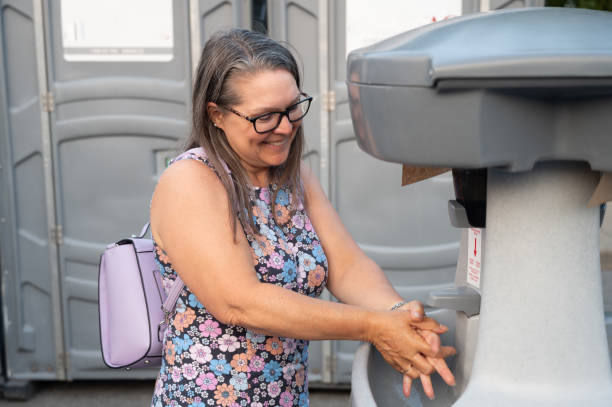 Best Luxury portable toilet rental  in Inez, TX